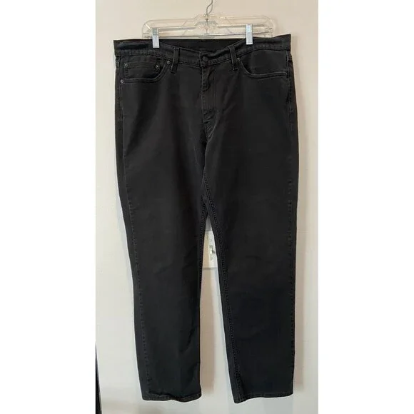 Levi’s 541 Men’s Faded Black Jeans. Size 36/34