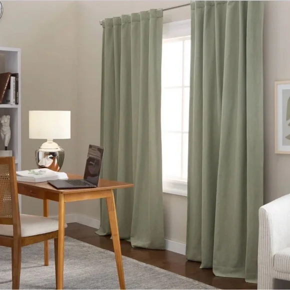 Town & Country Luxe ARLO Sage Green Linen Look Blackout Curtain Panels Like New