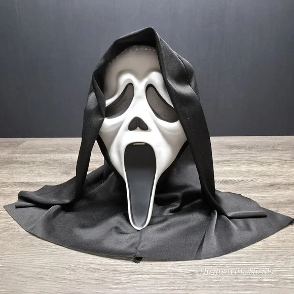 Scream - Ghost Face Halloween Mask - 2019 Easter Unlimited Model 9206S - Stab!