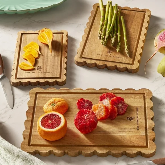 💜 2025 The Pioneer Woman Scalloped Acacia Wood Cutting Board Set Of 3