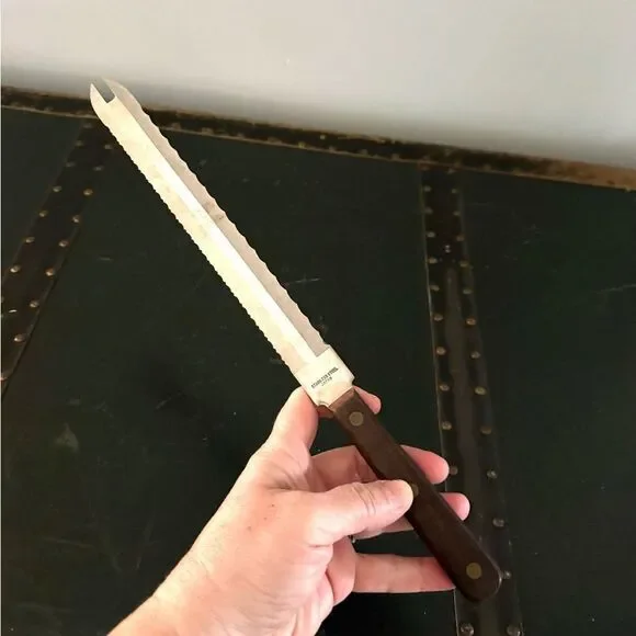 PICAM Amazing Knife Serrated Stainless Steel Wood Handle 9