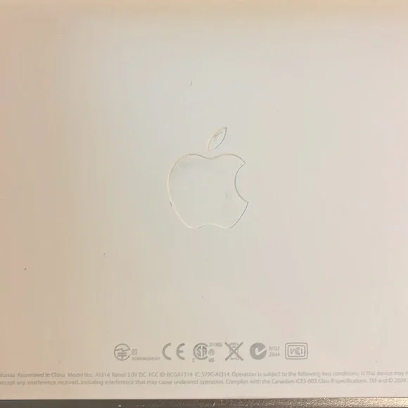 Apple keyboard