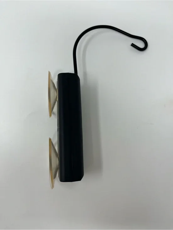 Black Classic Window Hook With Suction Cups For Bird Feeders