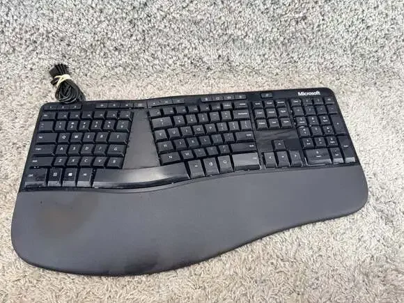 Microsoft Ergonomic Keyboard Wired Black