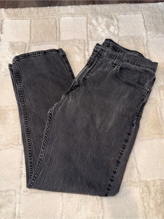 Men's Levi’s Black Washed Jeans - Classic Straight Fit Size W38 L32