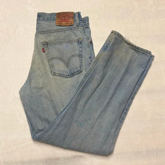 Men's Levi's Relaxed Fit Light Wash Jeans Waist 35x32