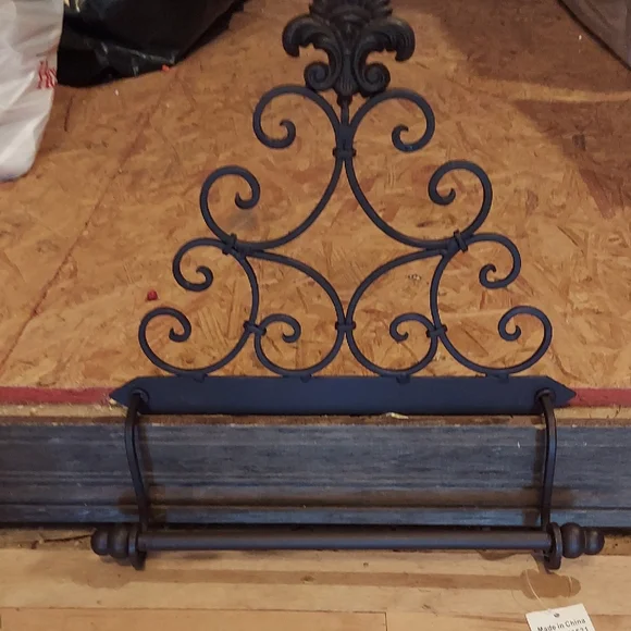 Ornate Black Scroll Wall Hook