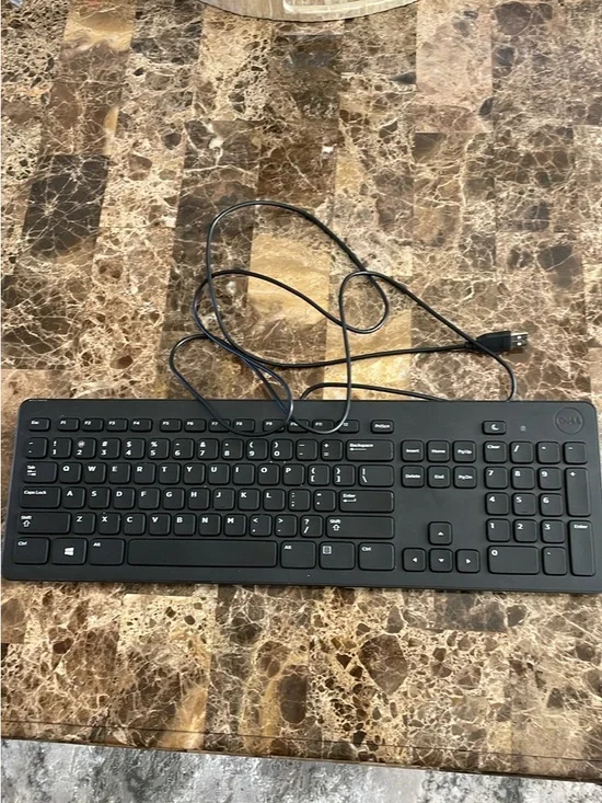 Dell Black Wired USB Full-Size Keyboard with Numeric Keypad