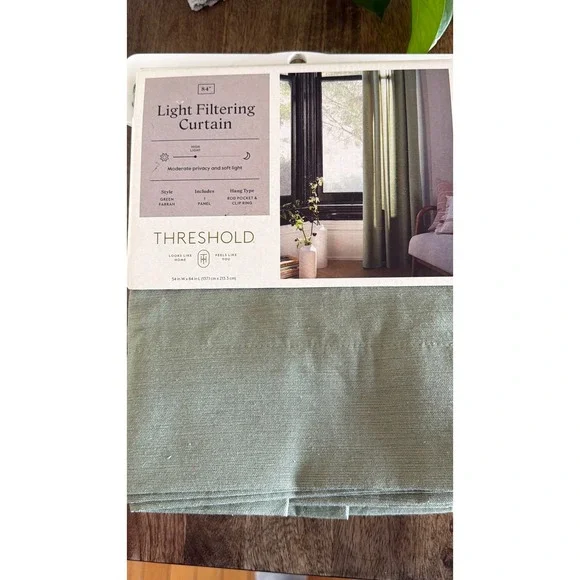 Threshold Light Filtering Curtain Green Farrah 54x84 Sage Cotton Blend 2 Panel