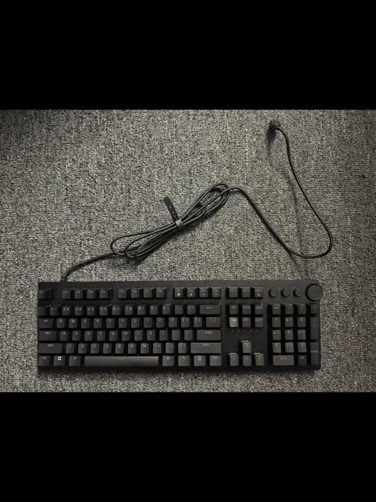 Razer Huntsman V2 Optical Switch Gaming Keyboard — Black