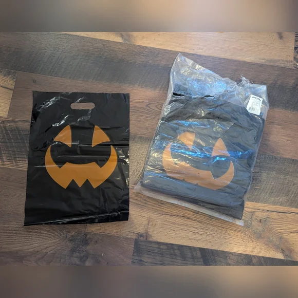 Oriental Trading Black Orange Pumpkin Halloween Trick Or Treat ‎ Bags (Pk 48)
