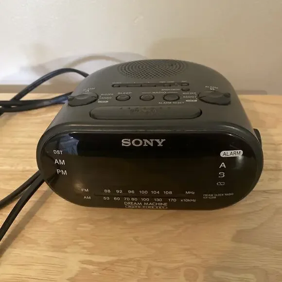Sony Dream Machine Clock Radio ICF-C318. Tested And Working