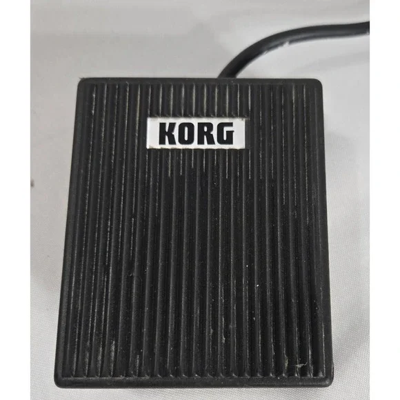 Korg Foot Switch 93 Made in Italy by Fatar