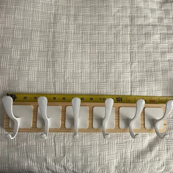 ⭐️ White and Tan Wall Hooks