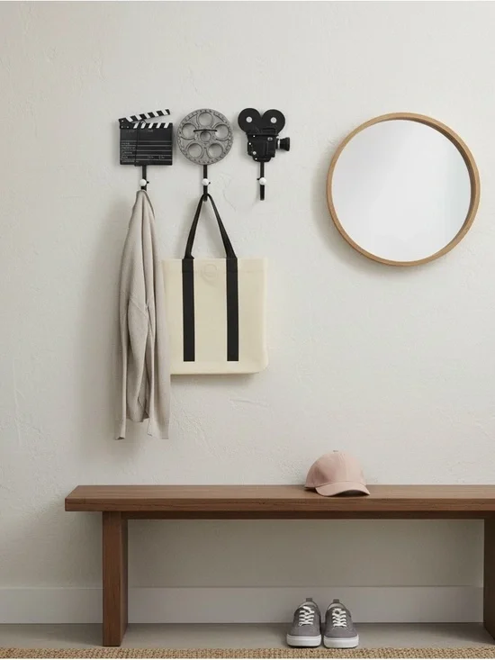 Film-Themed Wall Hooks Set in Black & Silver - Decorative Cinema Hooks