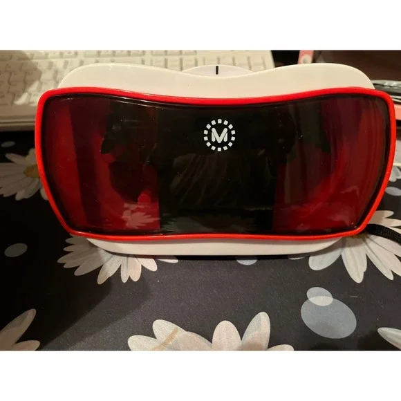 View Master Virtual Reality Starter‎ Pack VR Headset Viewer Wildlife Experience