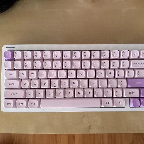Nuphy Halo75 v1 modified - nuphy lemon switches and Gem mSA Lilac keycaps