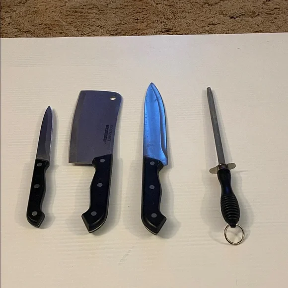 Black Handle Kitchen Knife Set with Honing Rod - Classic Cutlery