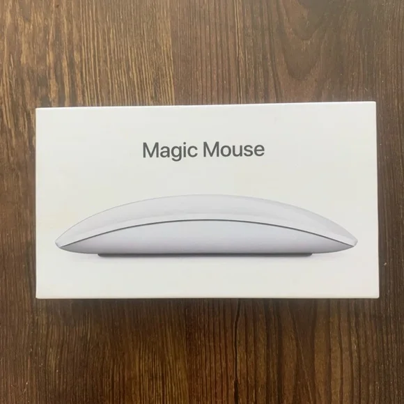 Apple Magic Mouse in White