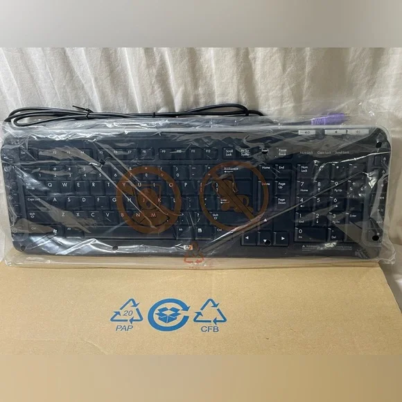 HP PS/2 Wired Keyboard Model NO: 5070-2536 NEW in Box