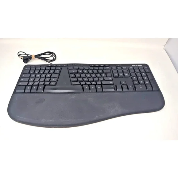 Microsoft - Ergonomic Full-size USB Wired Mechanical Keyboard - Black Model 1878