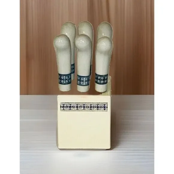 Vintage Blue and White Floral Butter/Cheese Knives Set with Matching Wood Holder