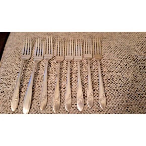 Tudor Plate Oneida Community Silver Plate‎ Spoons Forks
