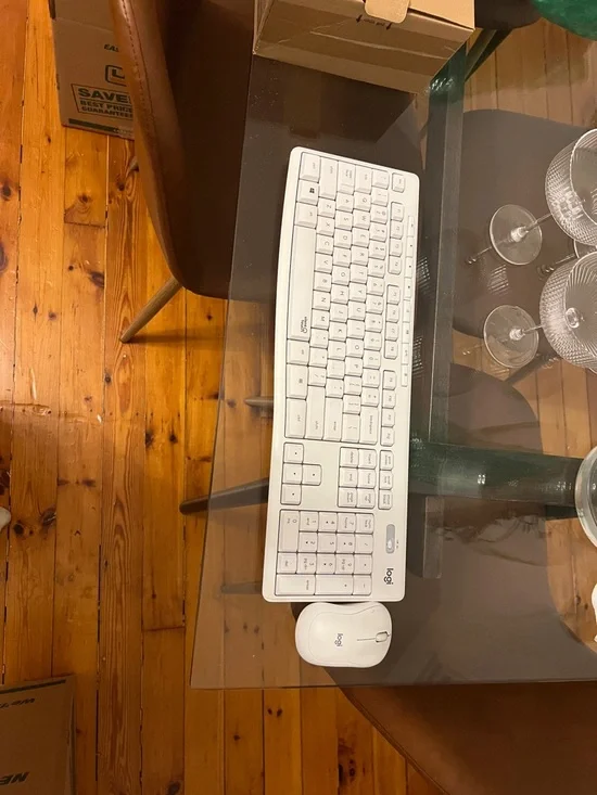 Logitech White Wireless Keyboard and Mouse Set - Slim Profile