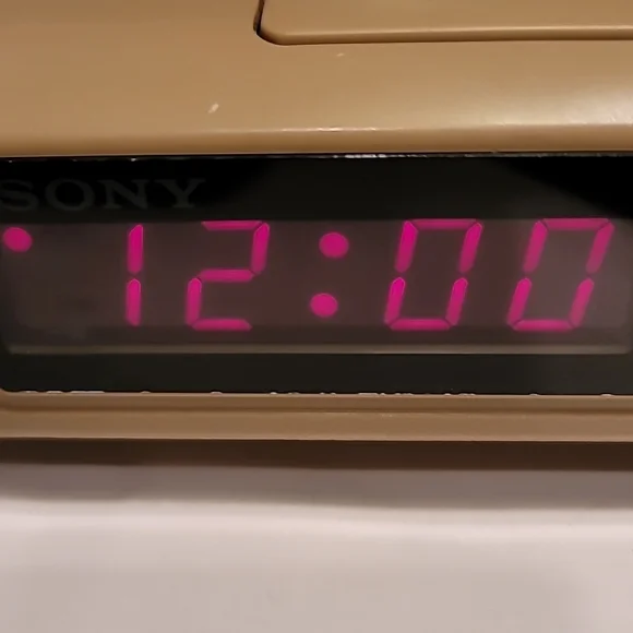 Sony Dream Machine radio digital clock alarm battery backup vintage
