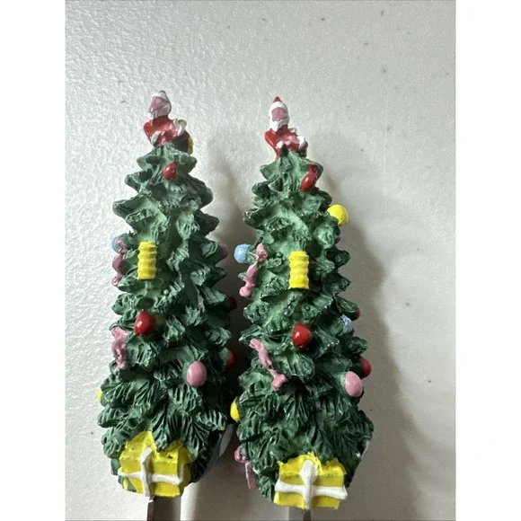 Santa Tree Christmas Cheese Spreader‎ Butter or Jam Knife Set of 2