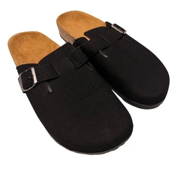 Black Slip-On Clogs with‎ Buckle Size Men 9.5/10