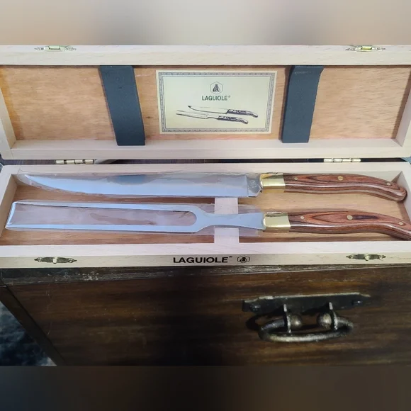 Laguiole 440 Carving Knife and Fork Set with Brown Wood Handles and Brass