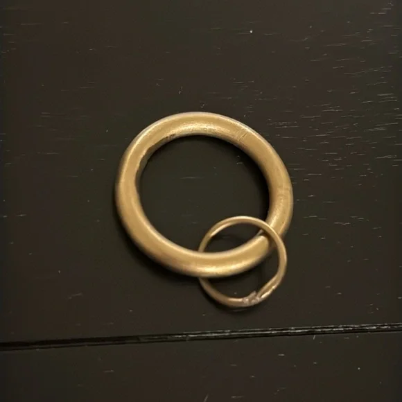 RHTEEN METAL‎ LOOP RINGS S/7 AGLD drapery curtain rings NEW