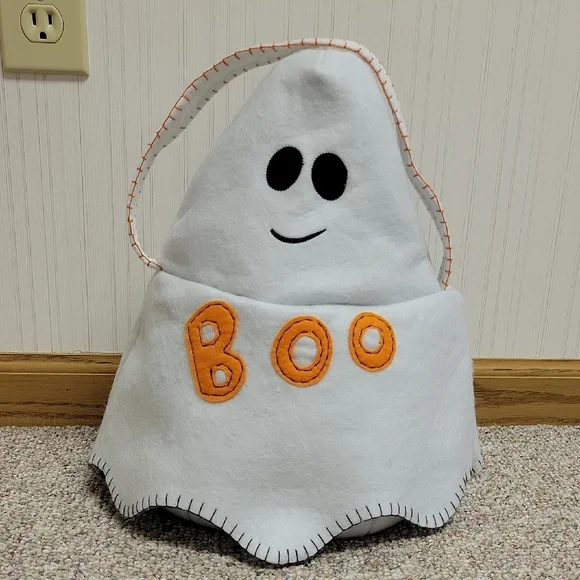 Company Kids Ghost Treat Bag with Orange Accents