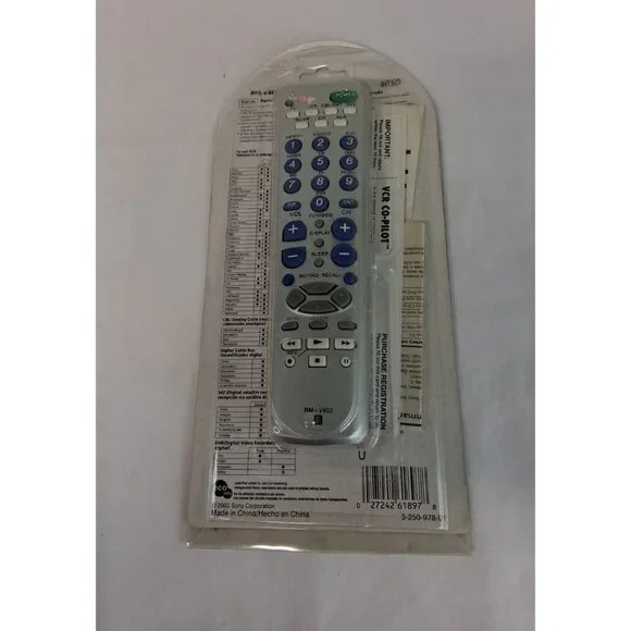 Remote Control RM-V402 Multibrand Remote Commander Copyright 2003 Sony Corp. NOS