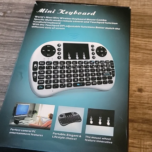 Awesome mini key board.canhook to five different features.also has a auto sleep