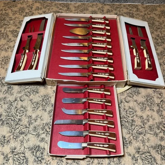 VTG Regent Sheffield Stainless Steel 19 Piece Treasure Chest English Cutlery
