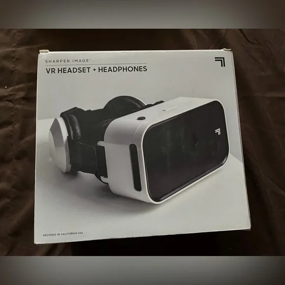 Sharper Image VR Headset With Headphones