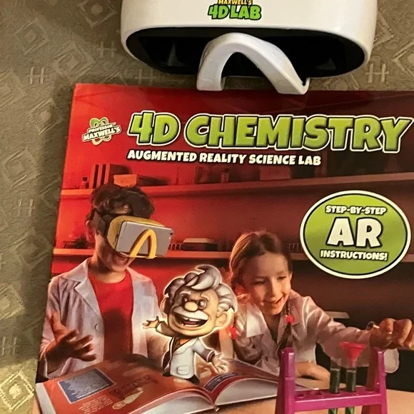 Professor Maxwell’s 4 D Chemical Augmented Reality Science Lab🥰🥰❤️