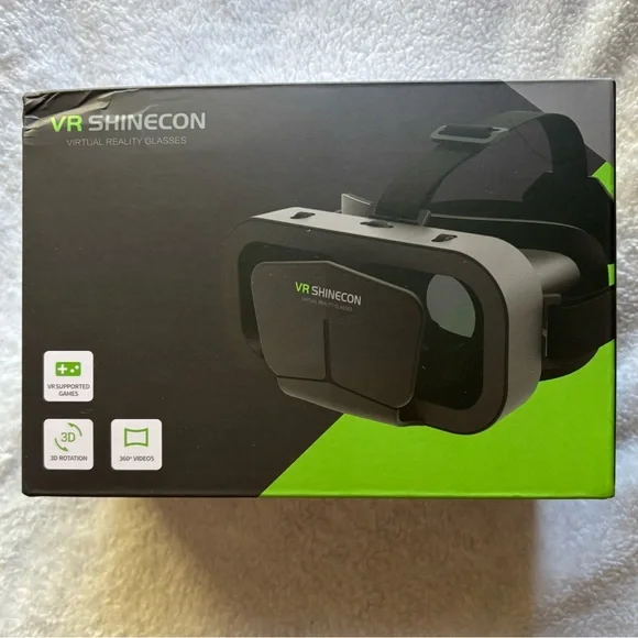 Black VR Headset - Portable Virtual Reality Glasses