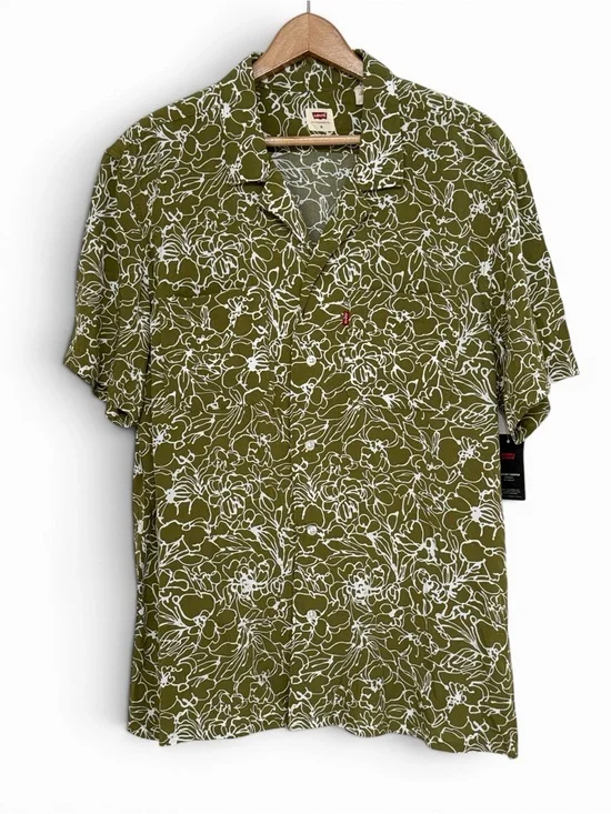 Levi’s Classic Camper Green Floral Button Up Shirt Medium NWT