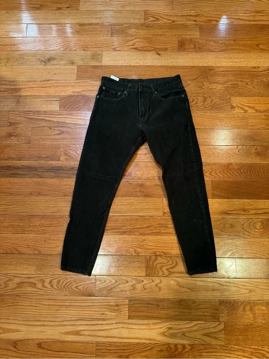Vintage Levi’s 512 Green Corduroy Slim Tapered Pants 32x27