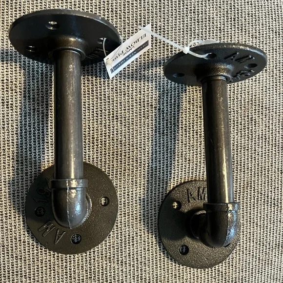 Industrial-look Shelving Brackets NWT