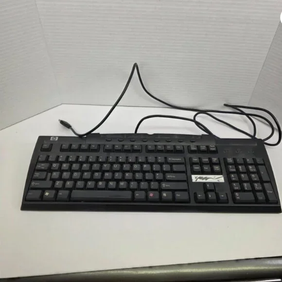 Hewlett Packard HP Wired USB Multimedia KU-9963 Keyboard TESTED