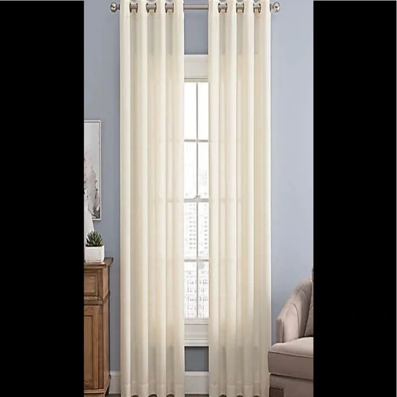 NWT Messina Solid Grommet Window Curtain Panel