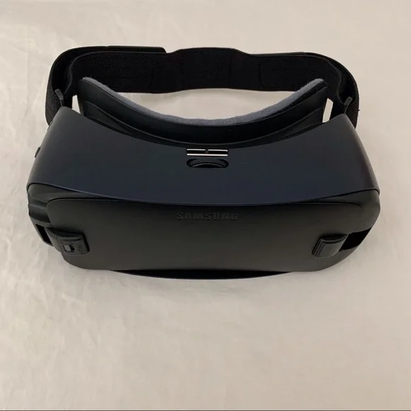 Samsung Oculus Gear VR (2017)