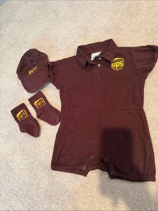 UPS costumes