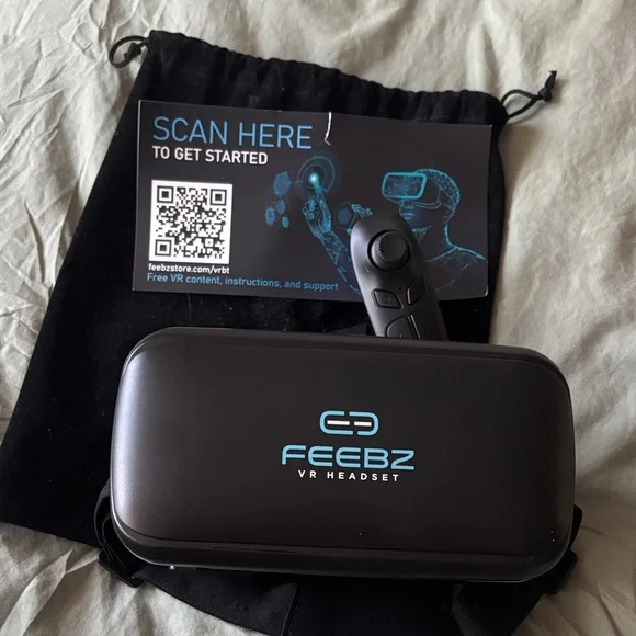 Black VR Headset