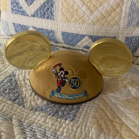 Vintage Walt Disney World Gold Mickey Mouse Ears Celebration Cap Hat Size Adult