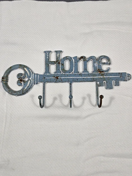 Vintage Cast Iron Skeleton Key Home Wall Hook - Real Rust Patina